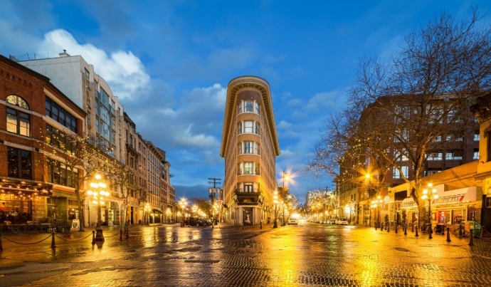 游学院温哥华黄刀镇极光体验8日之旅