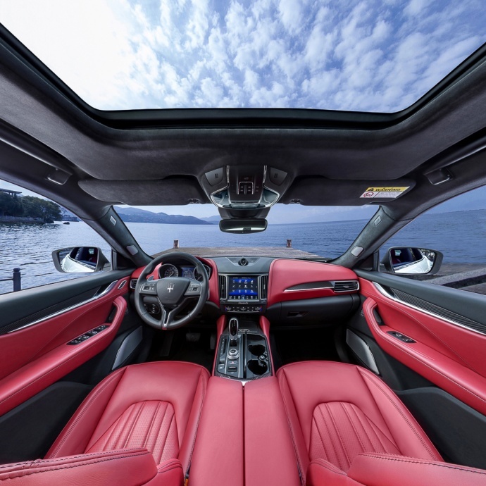 汽车360度全景摄影http://www.csvisul.com/cplist.php