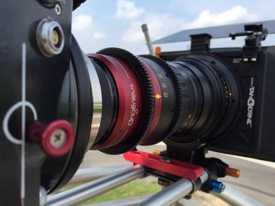 电影界的投资利器：Angenieux Optimo 56-152 和30-72 A2S镜头