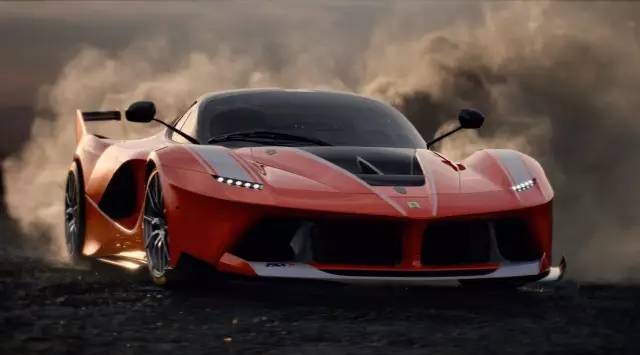 超级手表登场，数字王国为你带来Hublot首支特效短片！