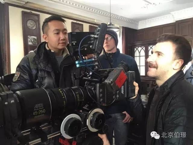 如何与《纸牌屋》团队一同打造《重生》？