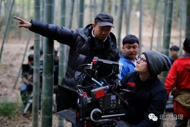 如何与《纸牌屋》团队一同打造《重生》？