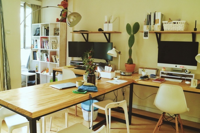 招聘平面设计师 （北京）