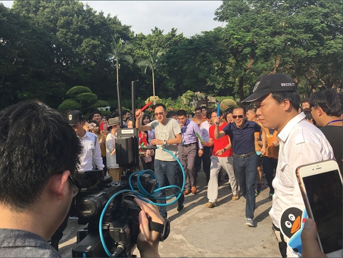 腾讯18周年庆典现场拍摄用到的无线图传