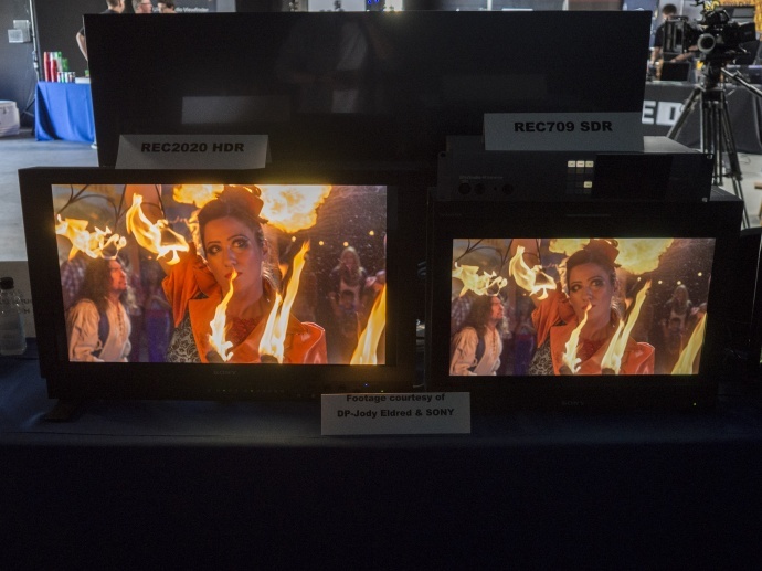 ROUSH Media受邀出席ASC摄影师Shane Hurlbut主办Hurlbut Visuals Holiday Open House活动