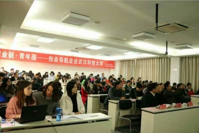 既要仰望星空，也要脚踏实地--张培文