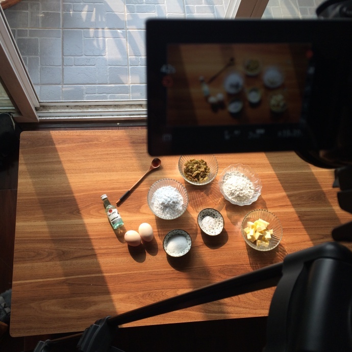 你还在看别人的片子YY?正确的打开方式是这样