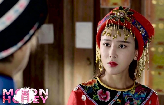 电影《蜜月》剧情版剧照首次曝光，高颜值荧幕小夫妻别样的“蜜月”之旅！