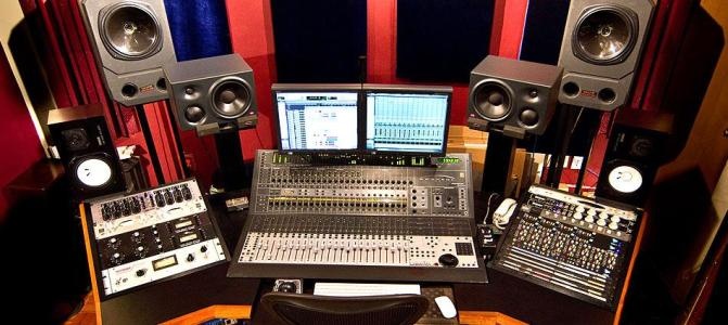 蓝美视讯录音棚方案