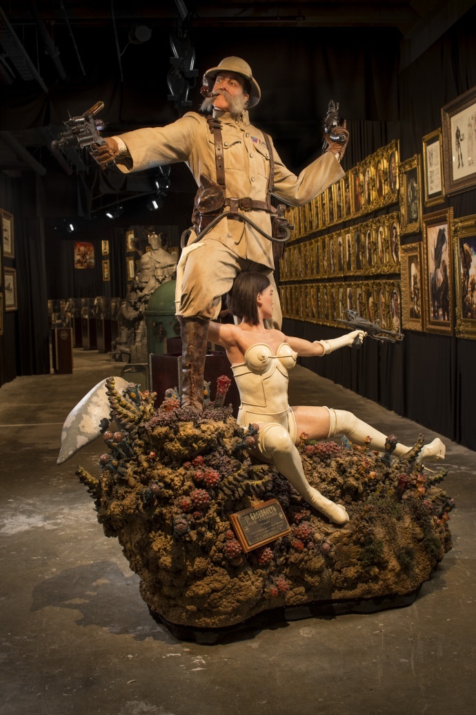 作为最早就在WETA工作室的华人特效师,我觉得你需要知道他