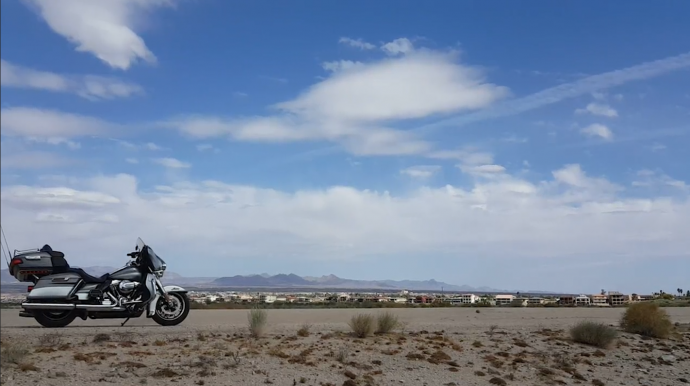 《影视工业网“飞熊杯”——（哈雷日记）》