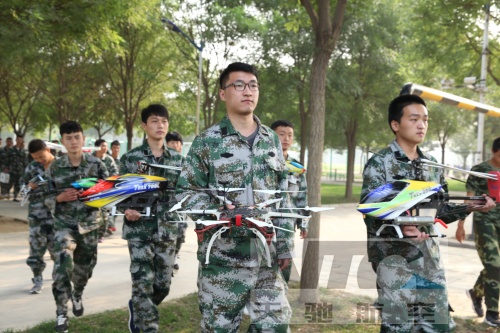 天驰航空零首付学无人机　轻松就业拿高薪