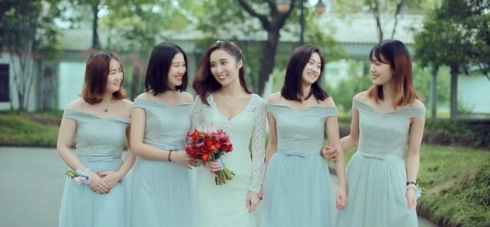 看完这个才知道什么叫婚礼微电影！小编以前拍的只能算录像......