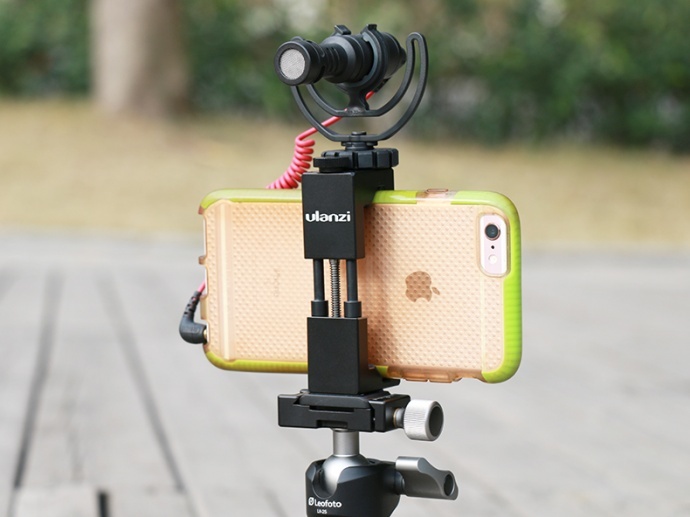 摄影人必备的金属手机夹 上手体验