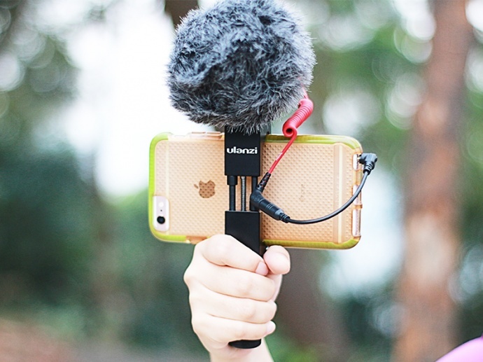 摄影人必备的金属手机夹 上手体验