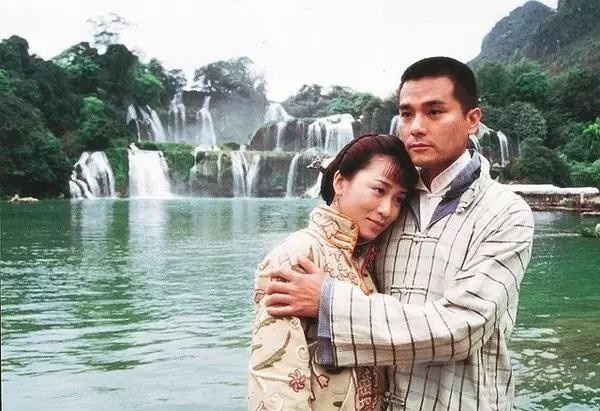 蛰伏三十年，“配角专业户”的他终于拿下金像奖影帝！