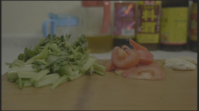 GH4怎么拍或者相机怎么设置，才能让噪点少一点.有图，希望前辈们给点建议，谢谢。