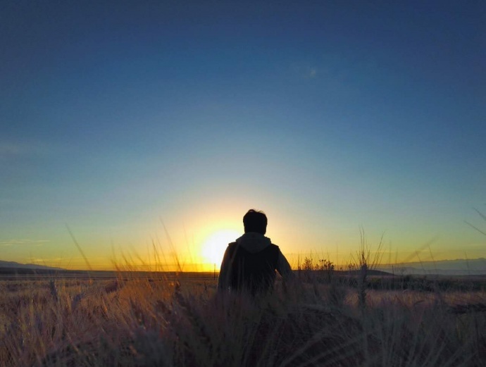 带着诗和远方流浪