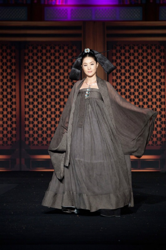 后宫：一个锁住欲望的地方