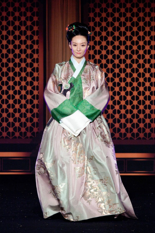 后宫：一个锁住欲望的地方