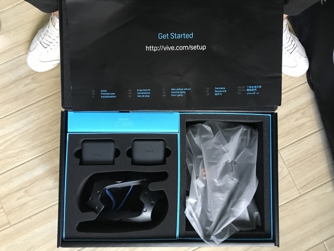 一大批VR设备进军咯