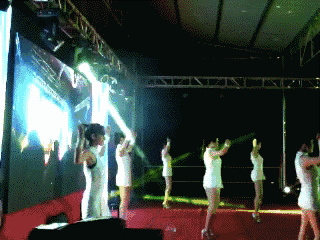 广州活动策划之处理舞台发生突发事件最完美的做法