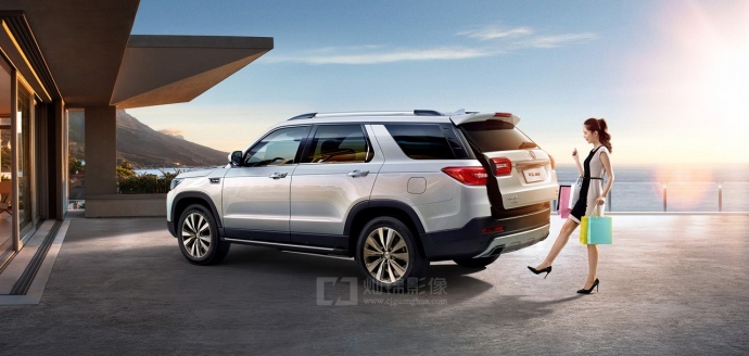 灿锦汽车摄影广告图片赏析