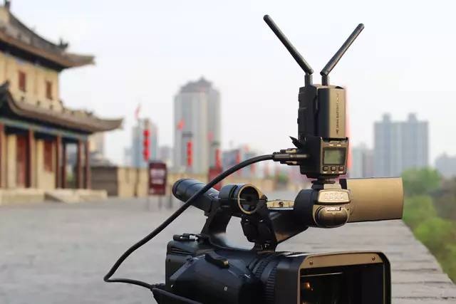 穿越之旅：ELink高清无线传输器带你走近古城墙