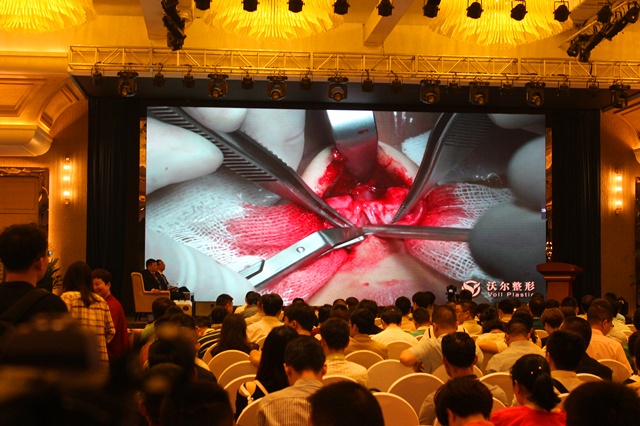 这样的直播 你敢看吗？