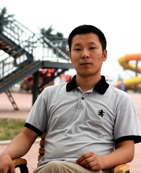 青年书画家：李澎来我司演播室录制书法课程