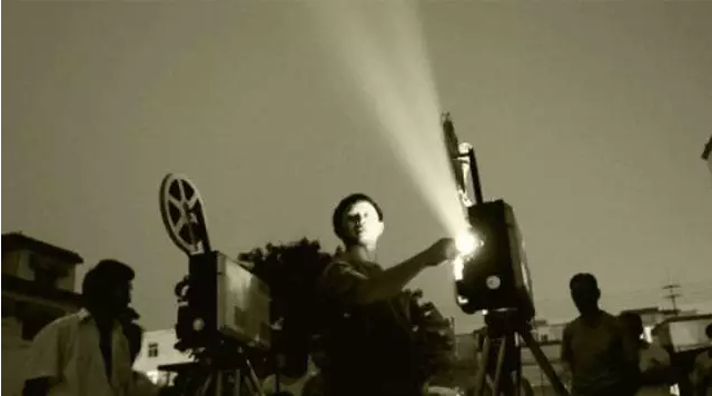 那些年·老放映机·露天电影，你还记得吗？