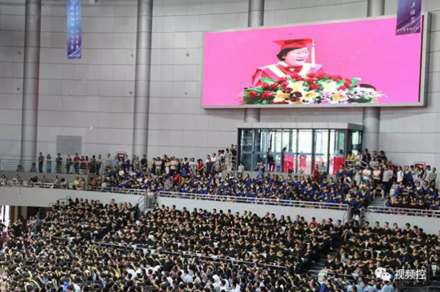 毕业季:带上青春与梦想一起直播