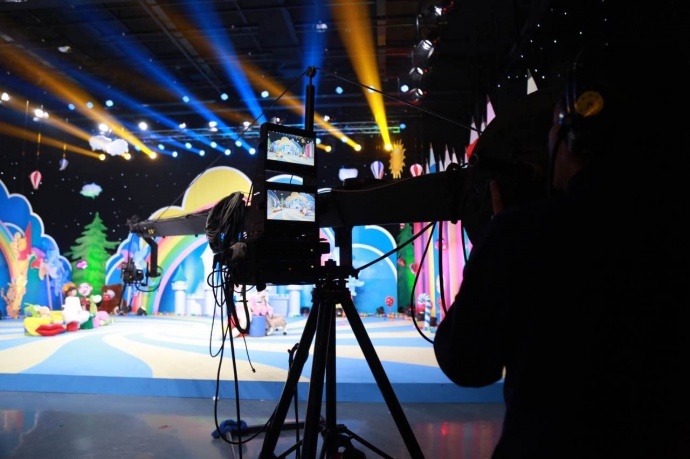 北盛星光出租演播厅及录音室