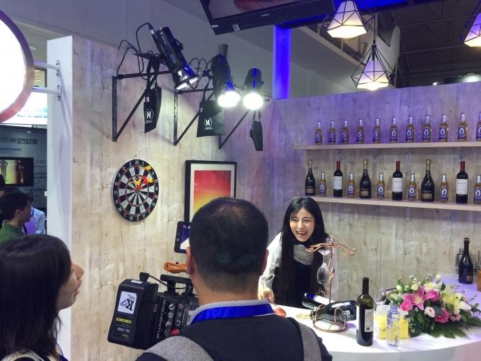 捷成影视在BIRTV 2017展示最新镜头和技术 捷成影视在BIRTV 2017展示最新镜头和技术