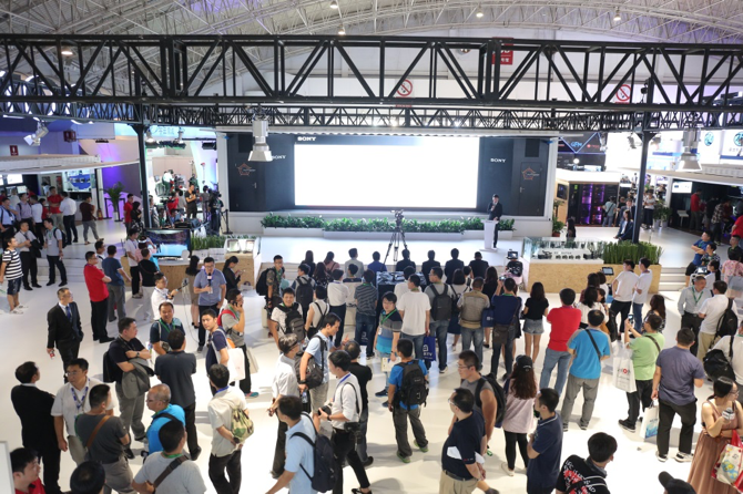 索尼MCX-500 V2.0固件升级版本——2017BIRTV期间你不可错过的盛宴!