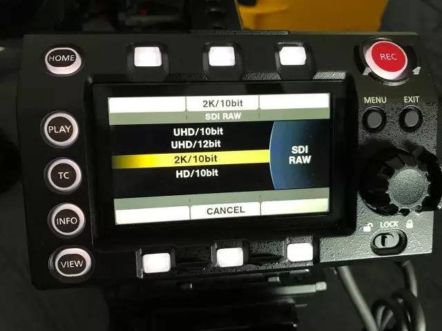 松下VariCam LT如何搭配Odyssey 7Q录制2K / 240fps RAW？