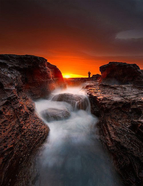 《痴狼传奇》一番磨练一重关