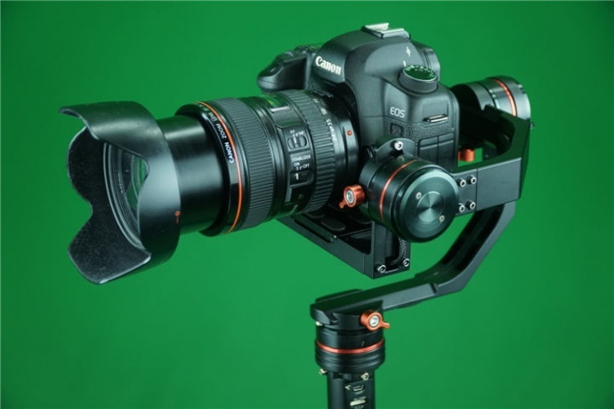 美乐克雷斯特手持稳定器