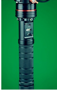 美乐克雷斯特手持稳定器