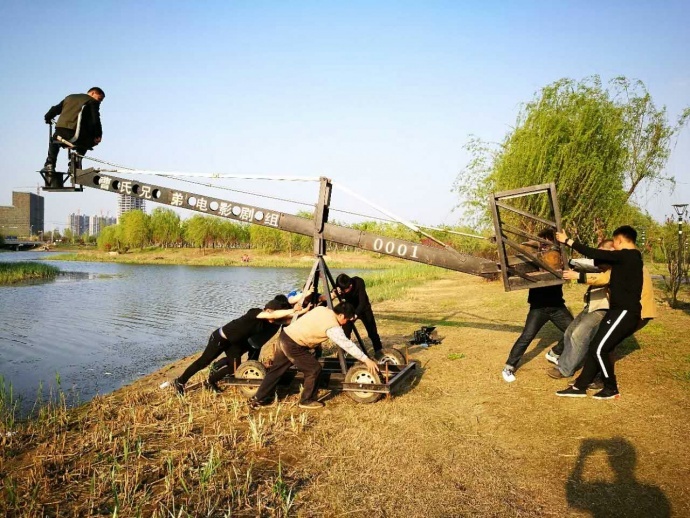 丁强兄弟影视特技队 招生简章