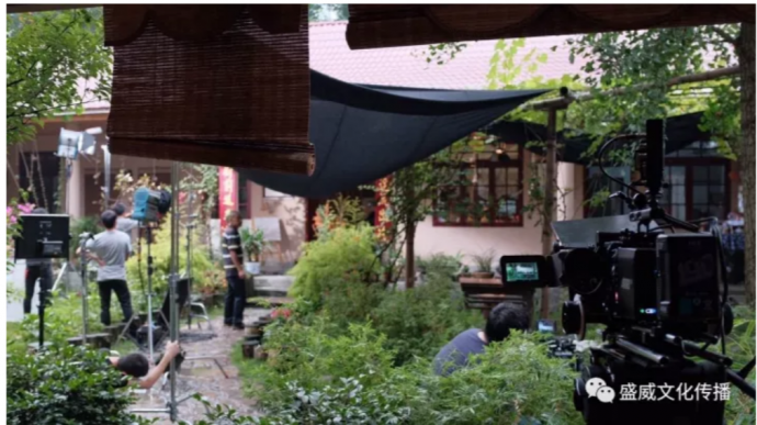 我们非常用心的拍了一支广告