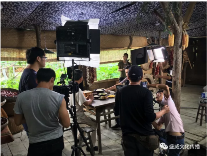 我们非常用心的拍了一支广告