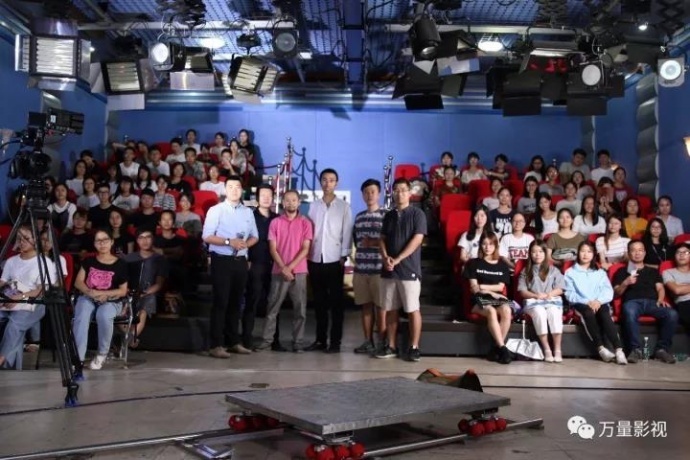 万量&佳能 影像质感系列高校巡回讲座完美收官！