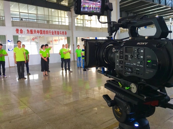 捷拍三脚架客户使用现场