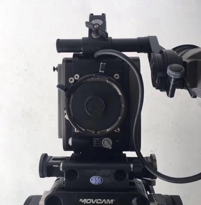 本公司出售RED epic-w 8K 电影机　二手 开机时间700小时 另二手乌鸦 ARRI 艾美拉都有 需要的联系18518717197小娄