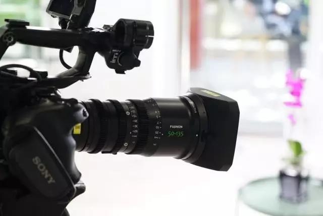 沙龙对话:低成本4K制作中的镜头选择与富士E卡口电影镜头应用