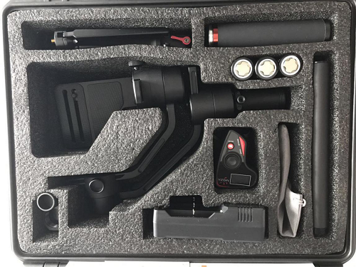 魔爪MOZA Air羽量级手持稳定器开箱评测及简单体验