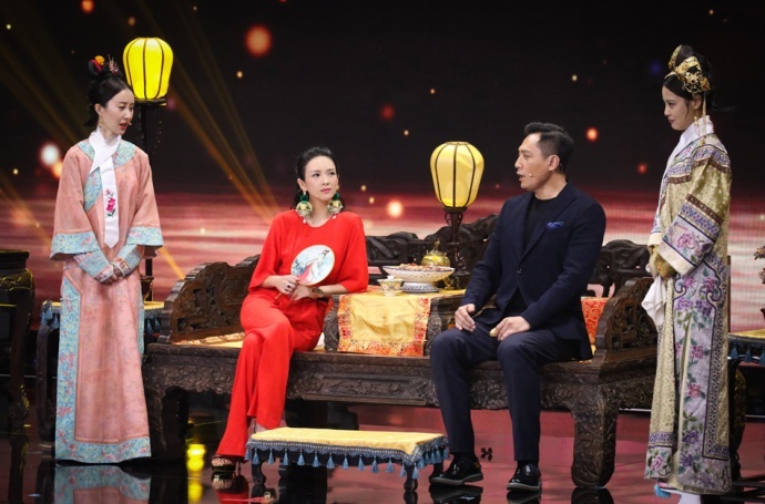 章子怡变“娘娘”二怼刘烨 谈大女儿：想给她所有的爱