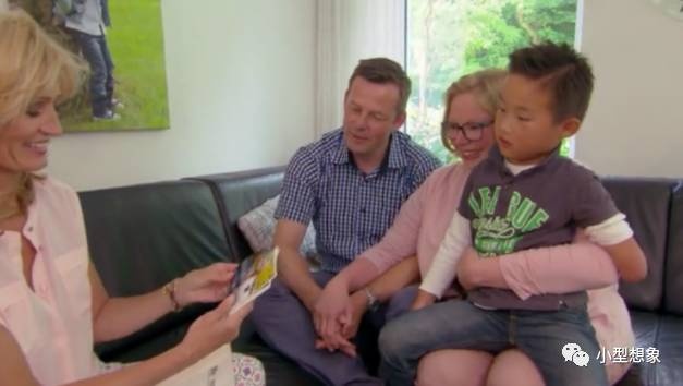 小型日报 |《张开怀抱》