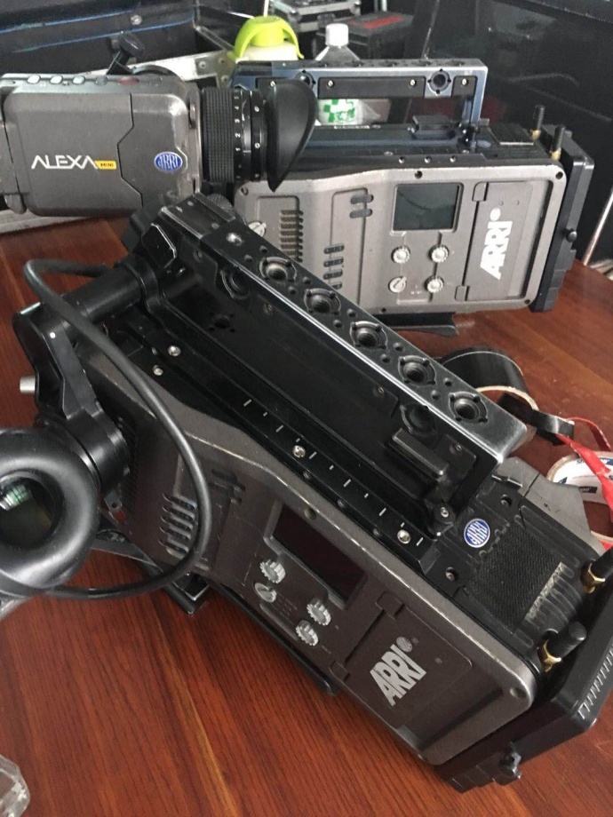 比肩兄弟：二手低价出售ARRI AMIRA
